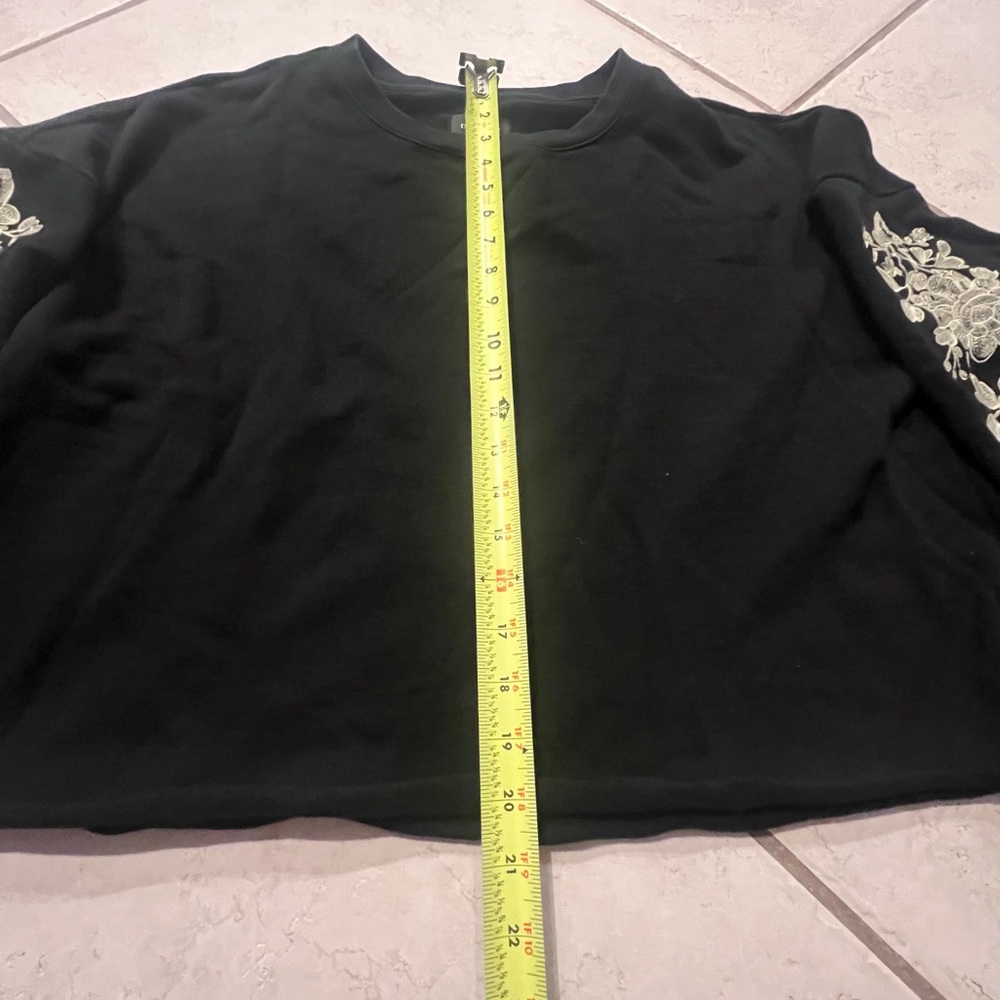 DRIFTWOOD Black embroidered crop sweatshirt - Picture 2 of 7